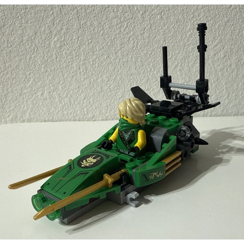 LEGO NINJAGO: Jungle Raider (71700)‎ With Minifigure - Incomplete As Is